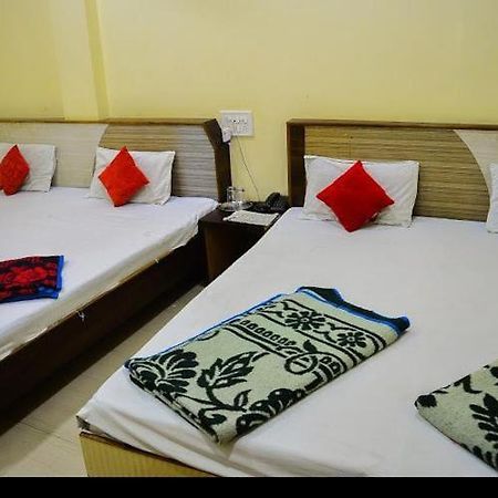 Hotel Bholenath Удджайн Экстерьер фото