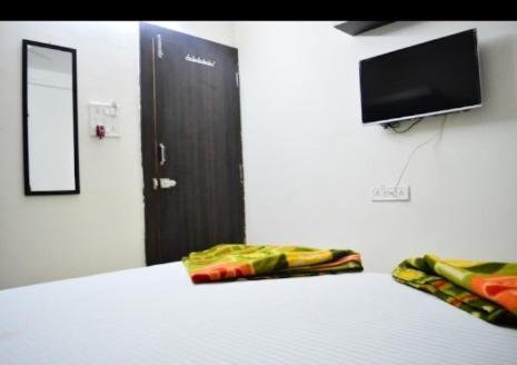Hotel Bholenath Удджайн Экстерьер фото